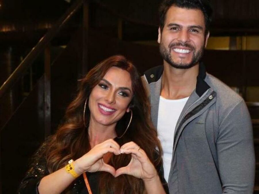 Imagem copia_1146137288Nicole Bahls e Marcelo Bimbi